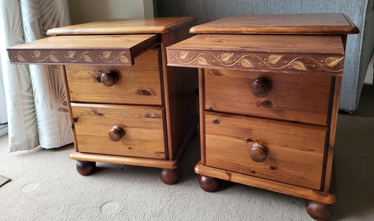 Pair of bedside tables