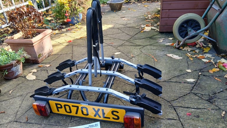 Thule Towball Mounted Bike Carrier