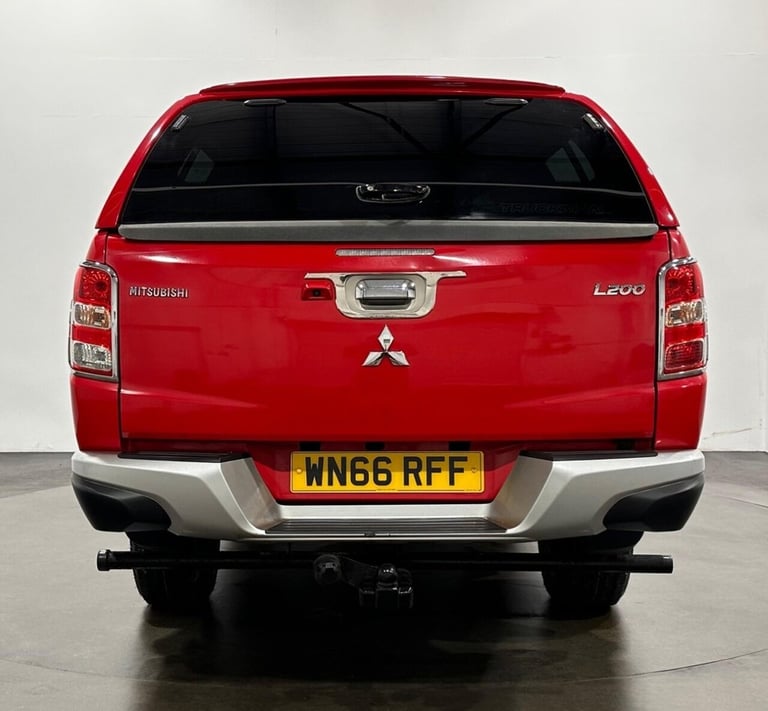 2016 Mitsubishi L200 2.4 DI-D DC Barbarian Pickup Double Cab 4dr Diesel Auto 4WD Euro 5 (178 ps) ...