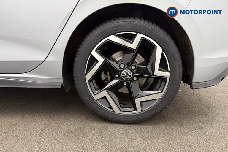 2024 Volkswagen Golf 1.5 TSI 150 R-Line 5dr HATCHBACK PETROL Manual