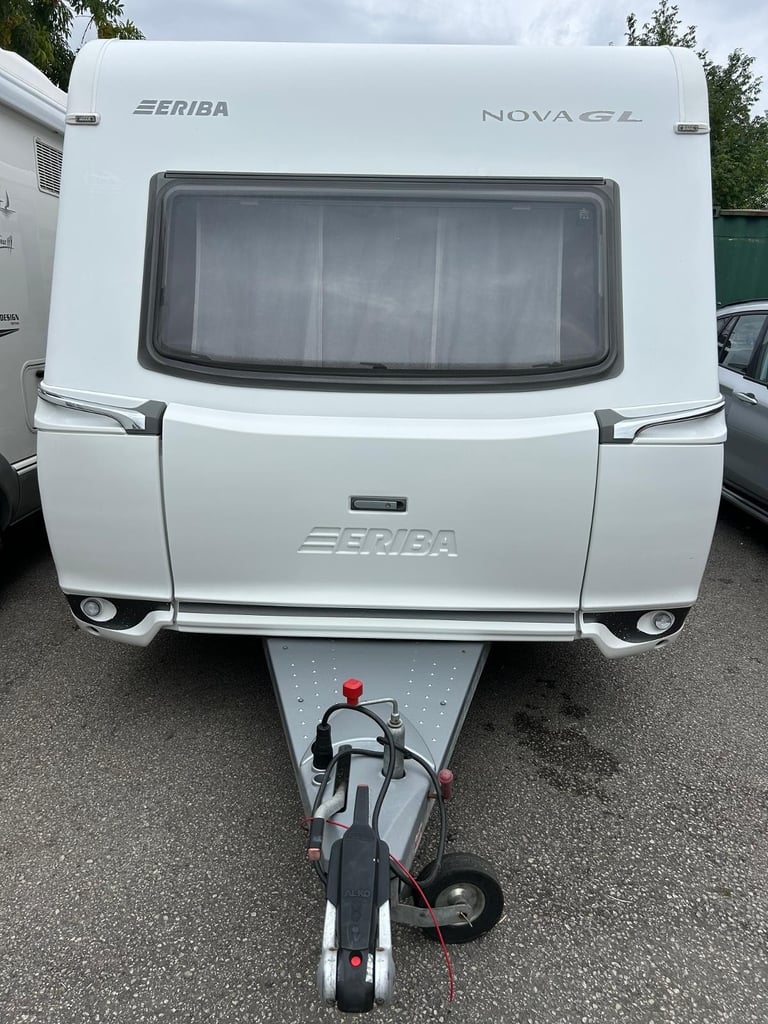 Hymer Eriba Nova GL 2 berth 2017 ***MOVER**GREAT CONDITION***