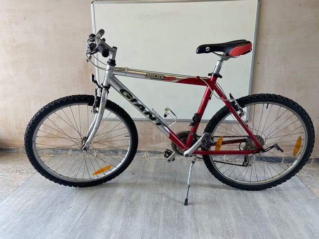 Giant Boulder 35 Mountain Bike Giant Boulder Mountain Bike In