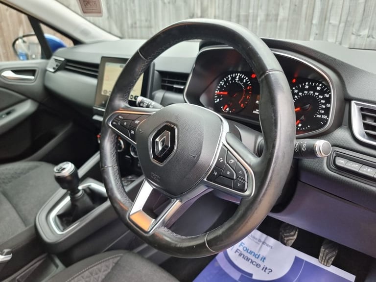2020 Renault Clio 1.0 TCe Iconic Hatchback 5dr Petrol Manual Euro 6 (s/s) (100 ps) Hatchback Petr...