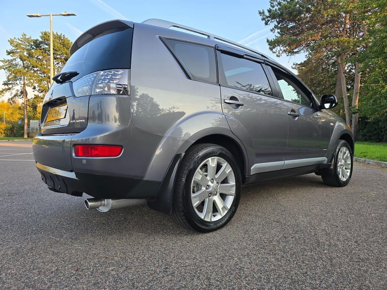 2008 Mitsubishi Outlander 2.4 MIVEC Elegance 5dr Auto ESTATE PETROL Automatic
