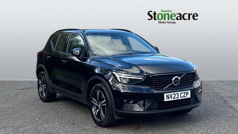 2023 Volvo XC40 Plus, B3 mild hybrid, Petrol, Dark ESTATE Petrol/Electric Hybrid Automatic