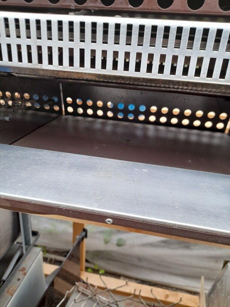 Caravan high level grill