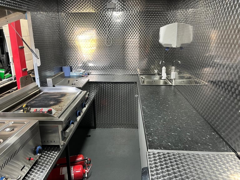 RENAULT MASTER CATERING VAN FOR RENT/HIRE 