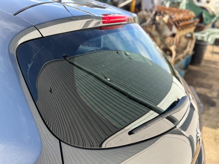 2015 Peugeot 208 1.2 VTi PureTech Active Euro 6 5dr HATCHBACK Petrol Manual