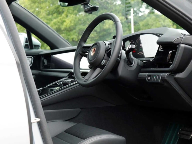 2025 Porsche Panamera Hatchback 2.9 V6 4 E-Hybrid 5dr PDK Hatchback Plug-In Hy Automatic