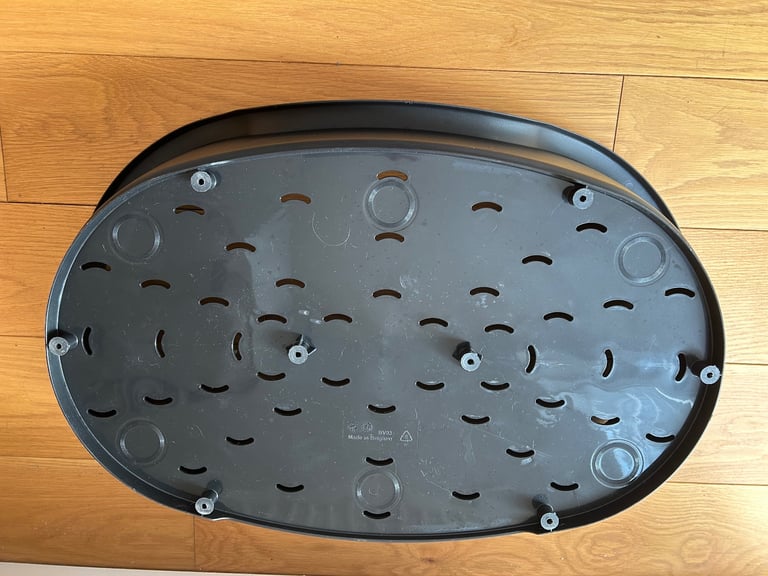 Dog Bed and 2 Liners