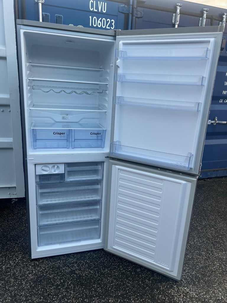 BEKO LARGE FRIDGE FREEZER FOR SALE