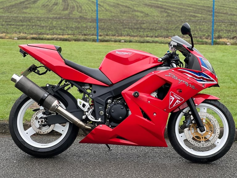 2005 Triumph Daytona 600 Sports bike - Project Non runner - Fast Delivery