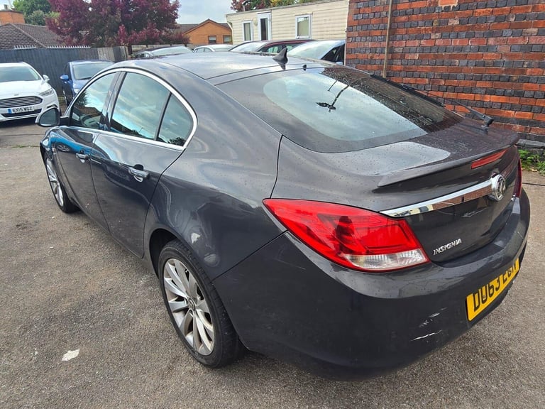 2013 Vauxhall Insignia 2.0 CDTi Elite Nav [160] 5dr Auto HATCHBACK DIESEL Automatic