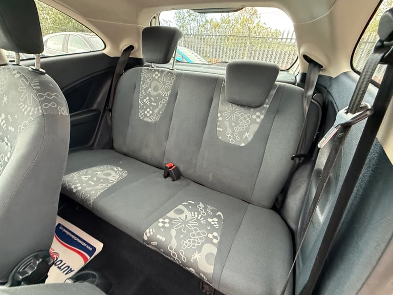SERVICE HISTORY,2KEYS,MOT,3 MONTH WARRANTY 
