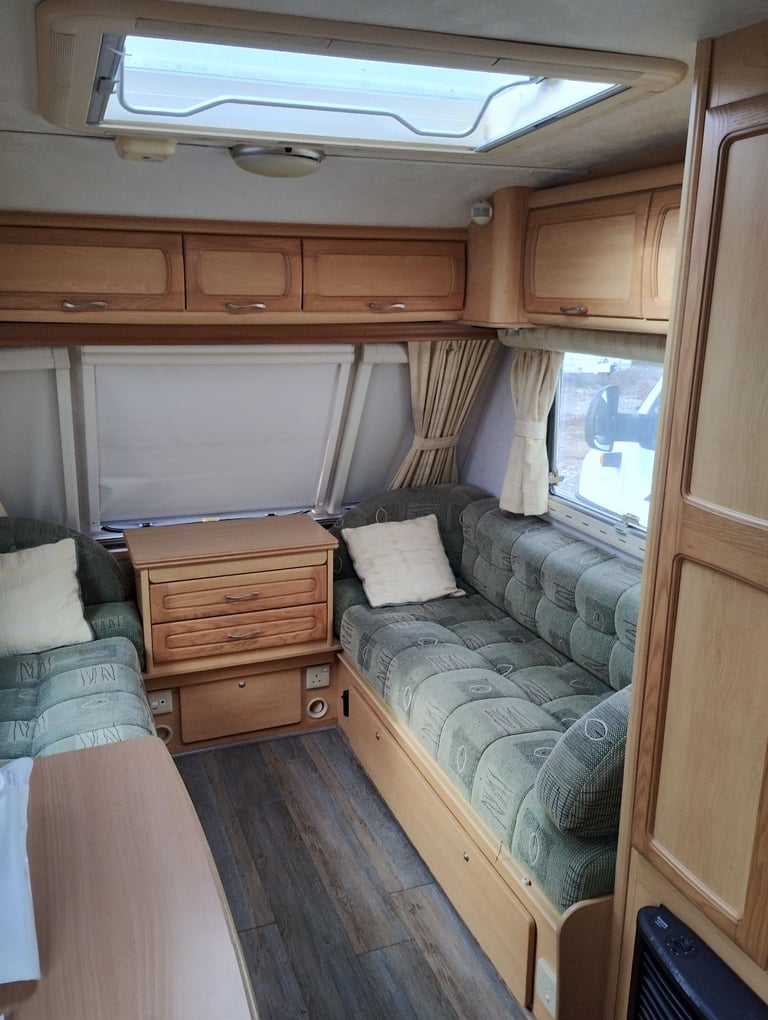 Compass Omega 433 2 berth 