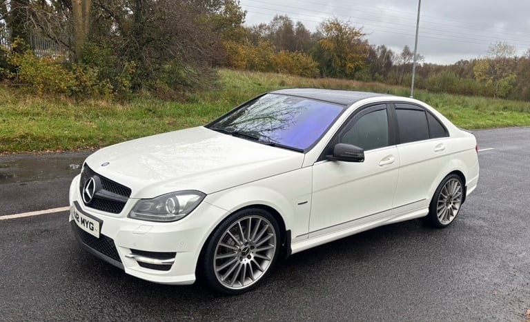Mercedes-Benz, C CLASS, Saloon, 2012, Semi-Auto, 2143 (cc), 4 doors
