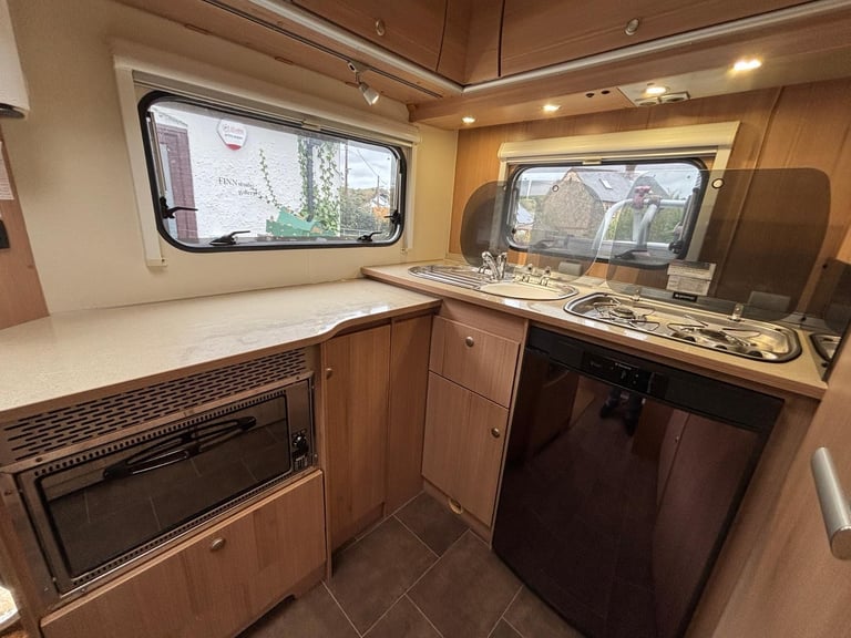 2012 Burstner Ixeo Time IT 585 4 Berth 4 Belt Rear kitchen Motorhome For Sale