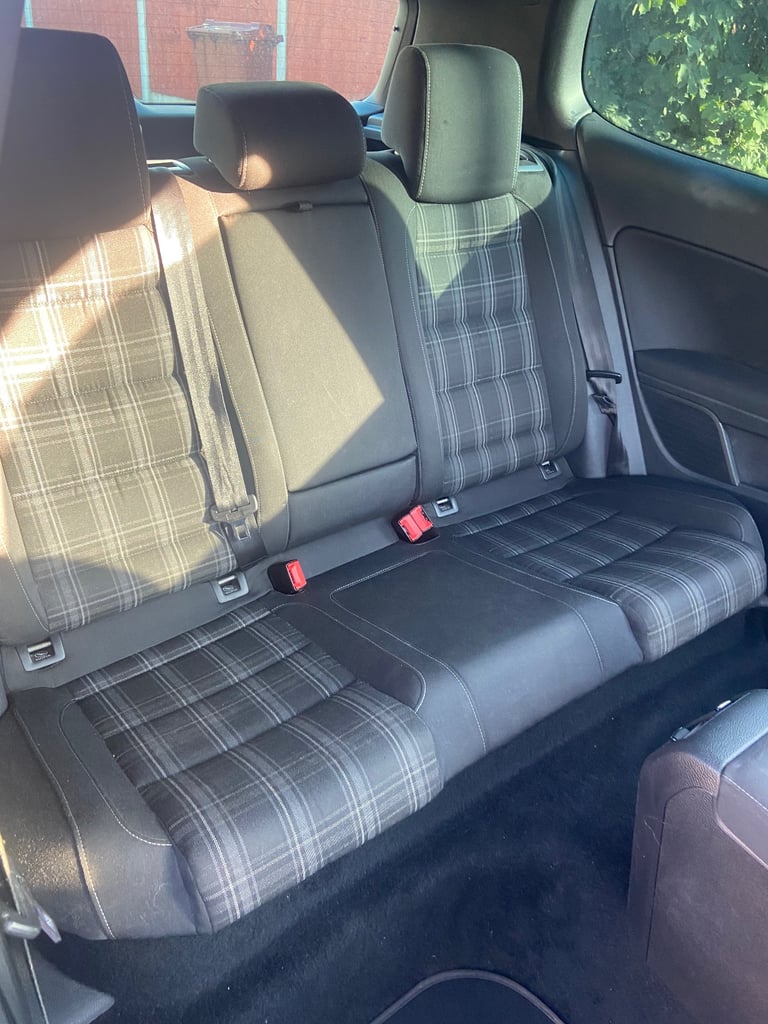 Volkswagen, GOLF GTD, Hatchback, 2009, Semi-Auto, 1968 (cc), 3 doors