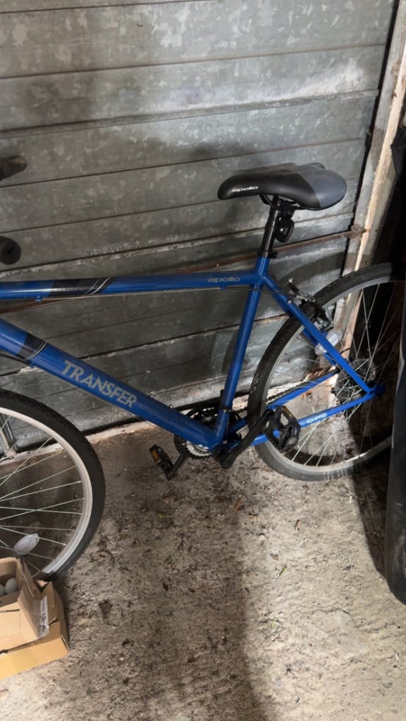 image for 18 gear Apollo push bike