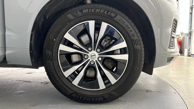 2023 Volvo XC60 Core, B5 AWD Mild hybrid, Petrol Estate Petrol Automatic