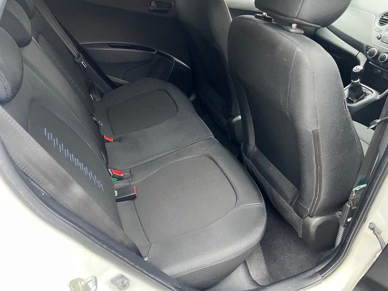 2019 Hyundai i10 Go Super Low Miles 5 Door Manual Yaris Clio Fiesta Aygo Micra Polo 