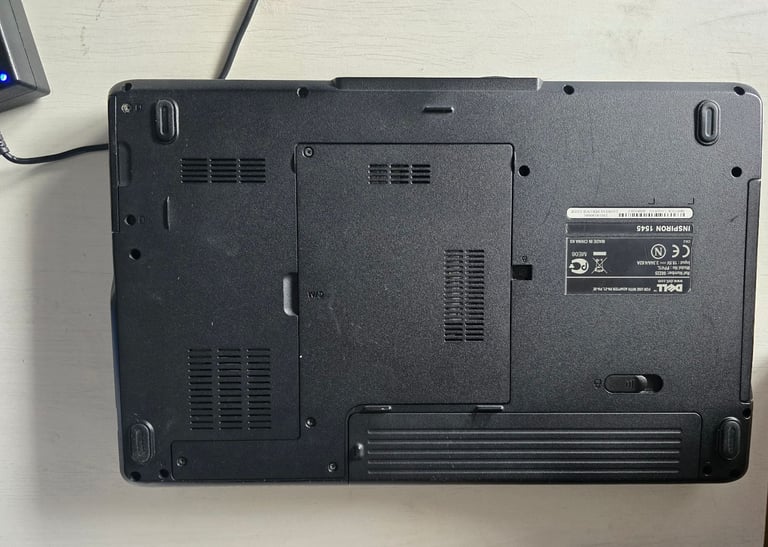 Dell Inspiron 1545 Laptop Windows 7 Home Premium 