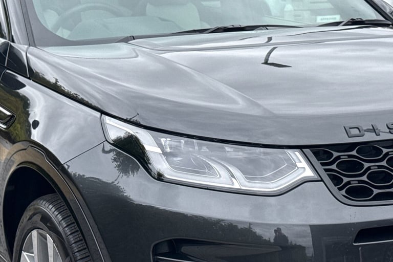 2025 Land Rover Discovery Sport 2.0 D200 Dynamic HSE 5dr SUV DIESEL Automatic