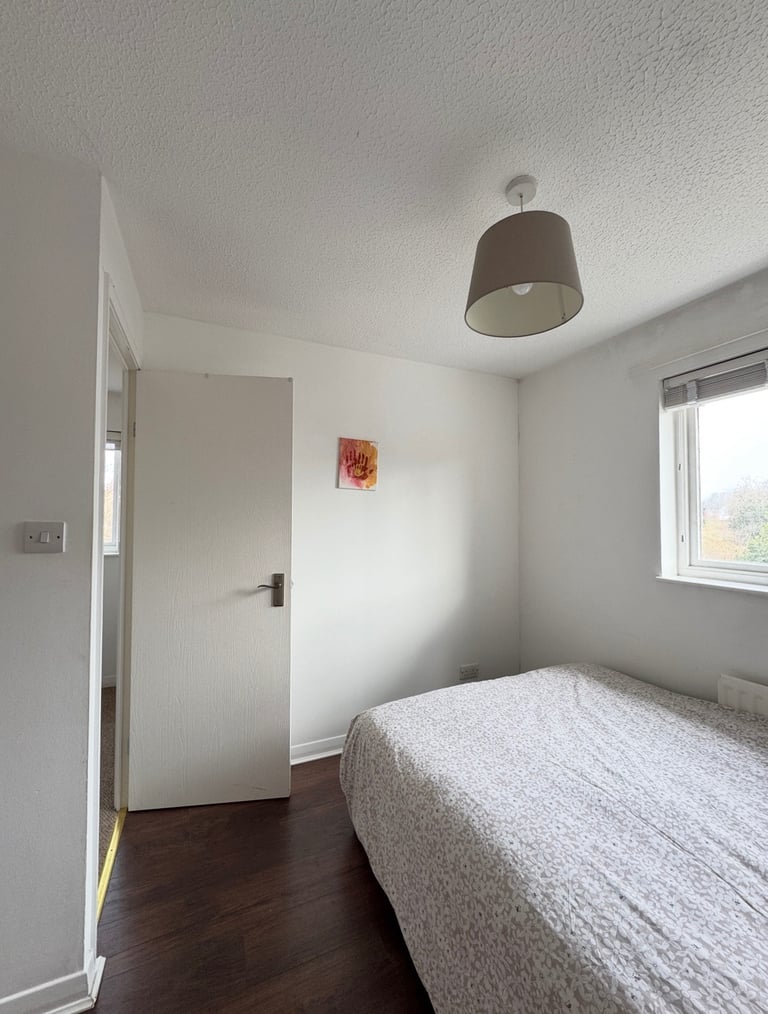 Furnished Single Bedroom Available 