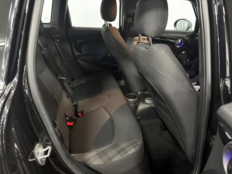 2019 MINI Hatch 2.0 Cooper S Sport Steptronic Euro 6 (s/s) 5dr HATCHBACK Petrol Automatic