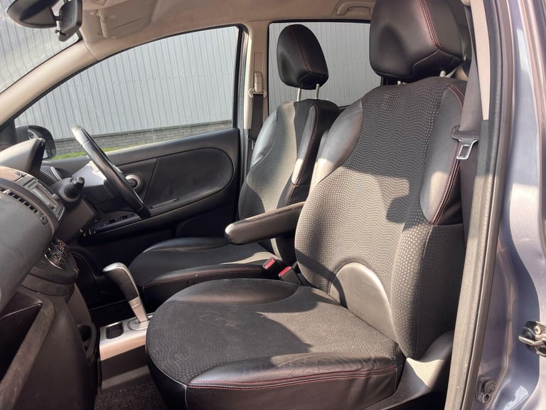 2010 Nissan Note 1.6 16V Tekna Auto Euro 4 5dr MPV Petrol Automatic