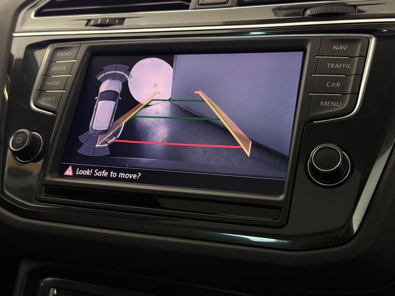  Volkswagen Tiguan 2.0 TDI BlueMotion Tech R-Line DSG 4Motion Euro 6 (s/s) 5dr Diesel Automatic