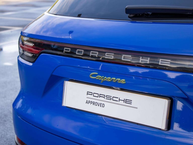 2022 Porsche Cayenne Estate Special Editions E-Hybrid Platinum Edition 5dr Tiptronic  Estate Plug...