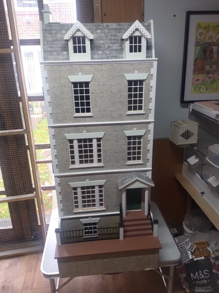 image for Edwardian townhouse doll's house large 