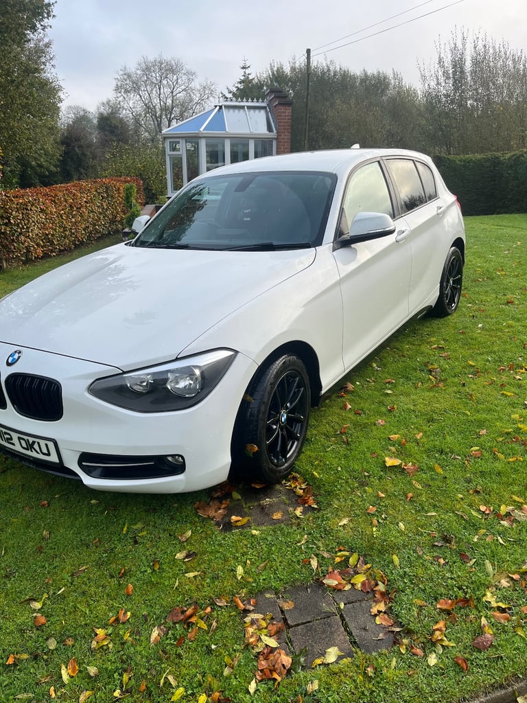 BMW, 1 SERIES, Hatchback, 2012, Manual, 1995 (cc), 5 doors