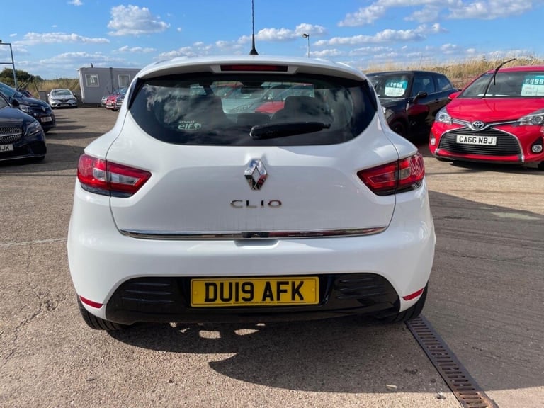  Renault Clio PLAY Petrol