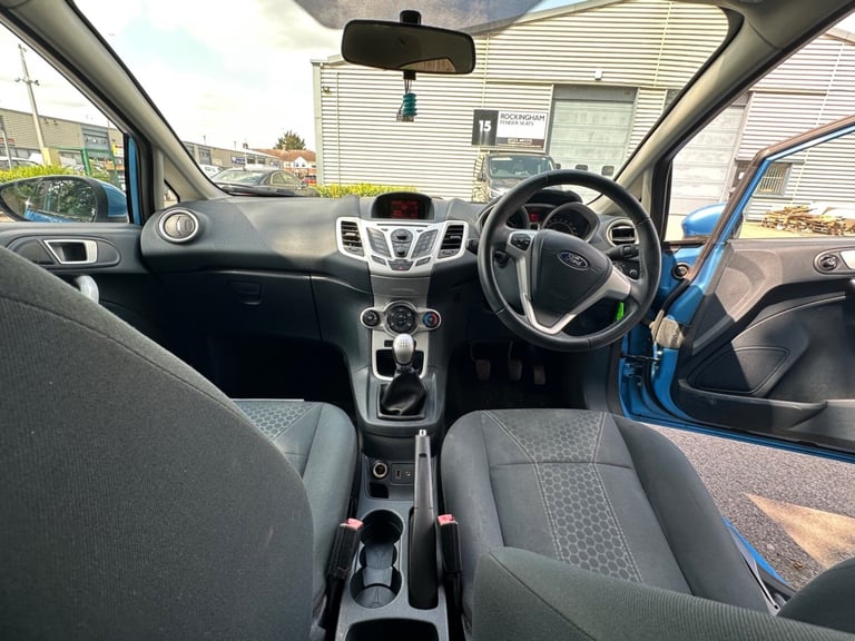 2012 Ford Fiesta 1.25 Zetec 5dr [82] HATCHBACK Petrol Manual