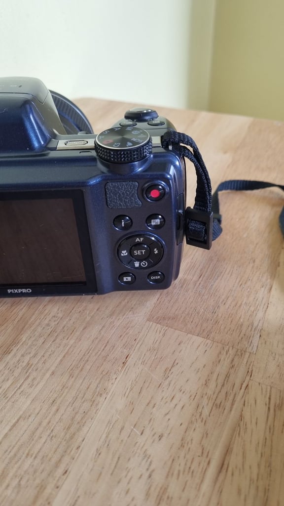 Kodak pixpro az528 
