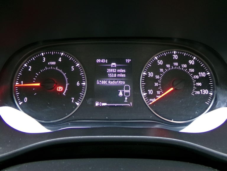 2021 Dacia Sandero Essential TCe 90 HATCHBACK Petrol Manual