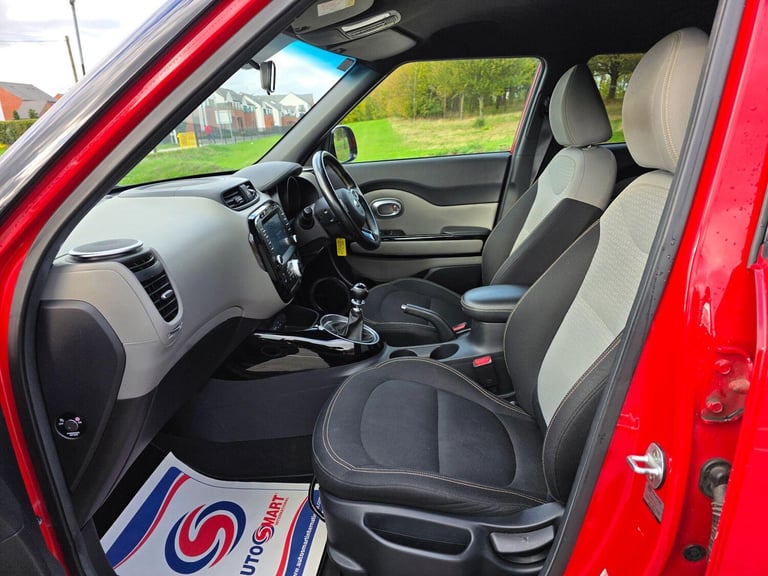 2014 Kia Soul 1.6 CRDi Mixx Euro 5 5dr SUV Diesel Manual