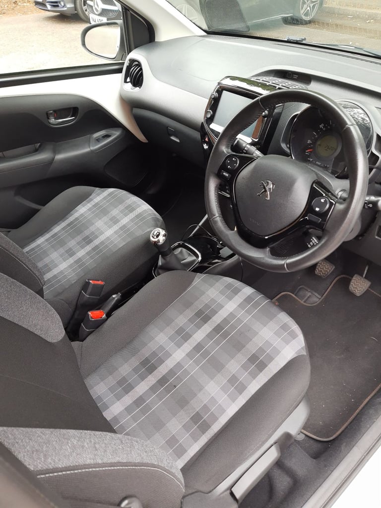 Peugeot 108 1.0 Allure 5dr Euro 6 2019 fantastic condition