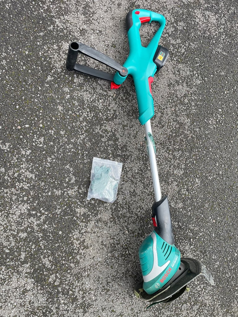 Bosch cordless strimmer