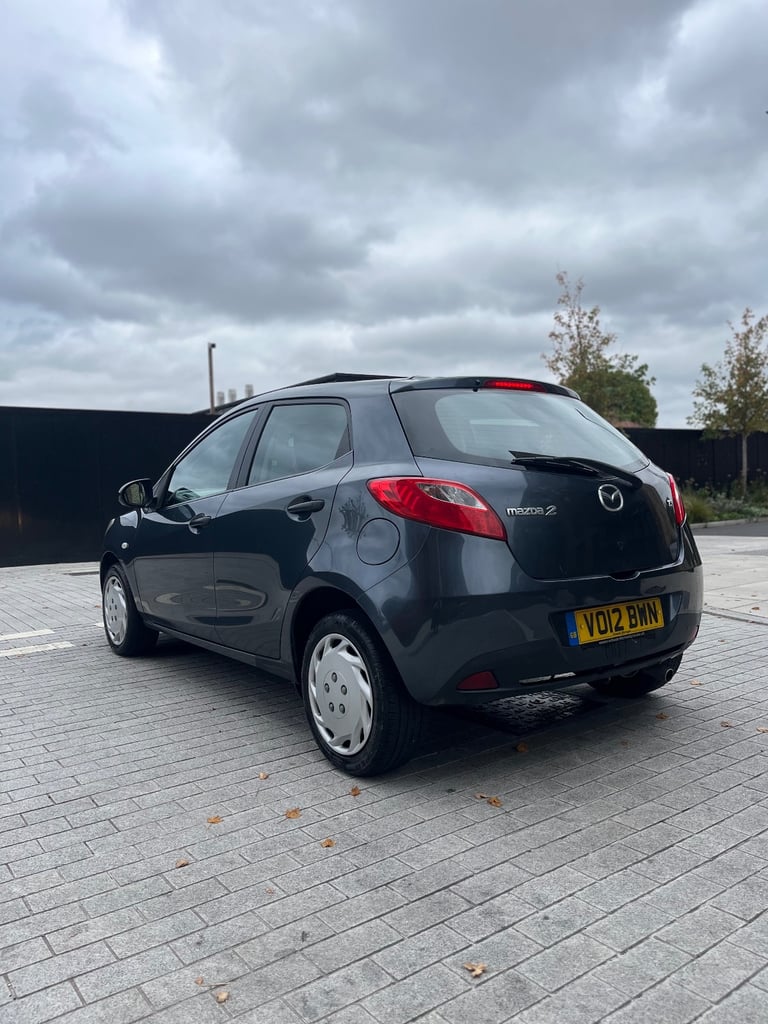 Mazda, 2, Hatchback, 2012, Manual, 1349 (cc), 5 doors