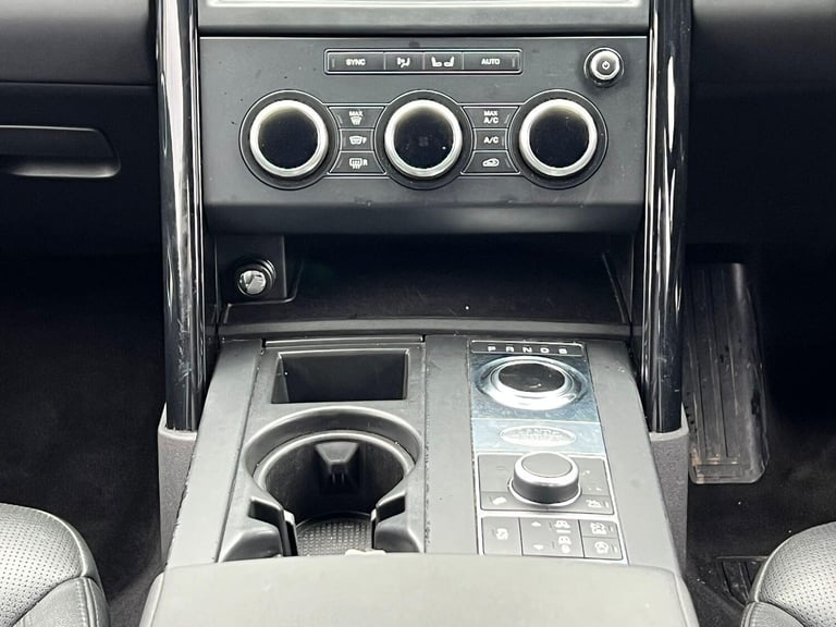 2018 Land Rover Discovery 3.0 TD V6 SE Auto 4WD Euro 6 (s/s) 5dr ESTATE Diesel Automatic