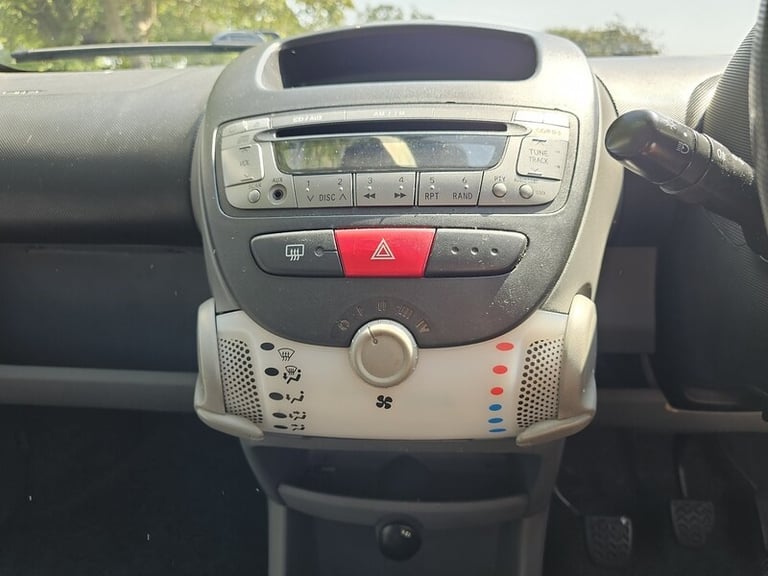 2009 Peugeot 107 1.0 Urban 3dr HATCHBACK PETROL Manual