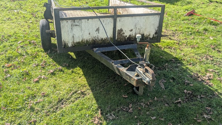 Trailer need a bit of love!!