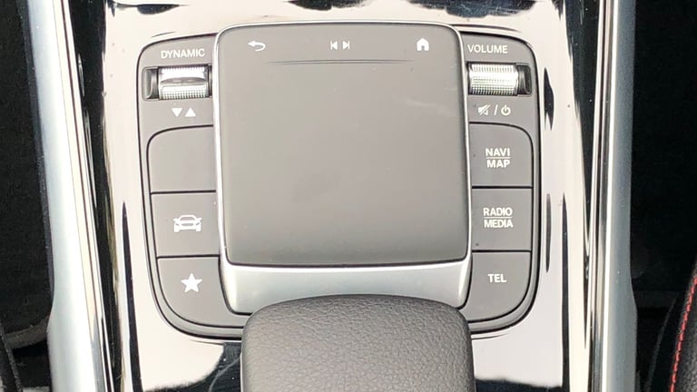 2021 Mercedes-Benz GLB GLB 200 AMG LINE AUTO Estate Petrol Automatic