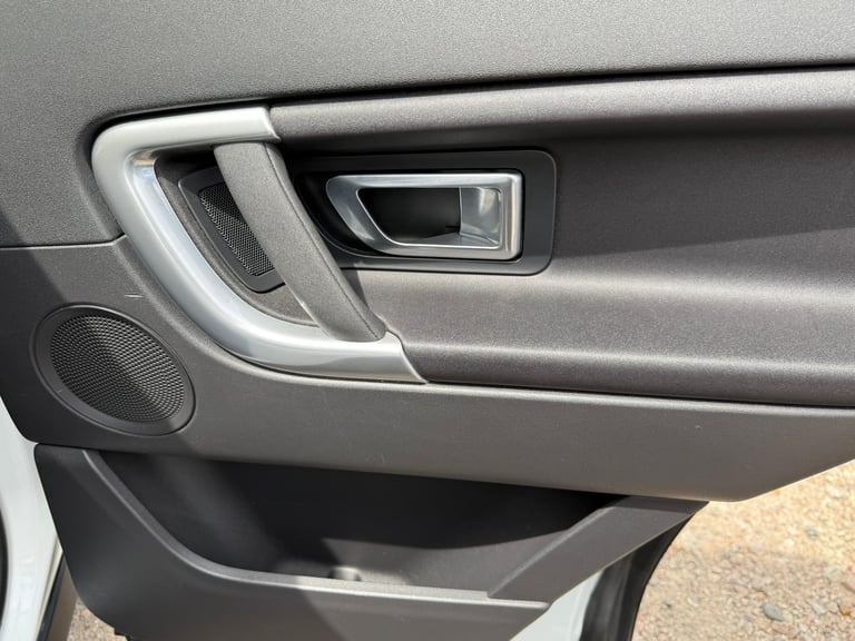 Land Rover, DISCOVERY SPORT, Estate, 2017, Manual, 1999 (cc), 5 doors