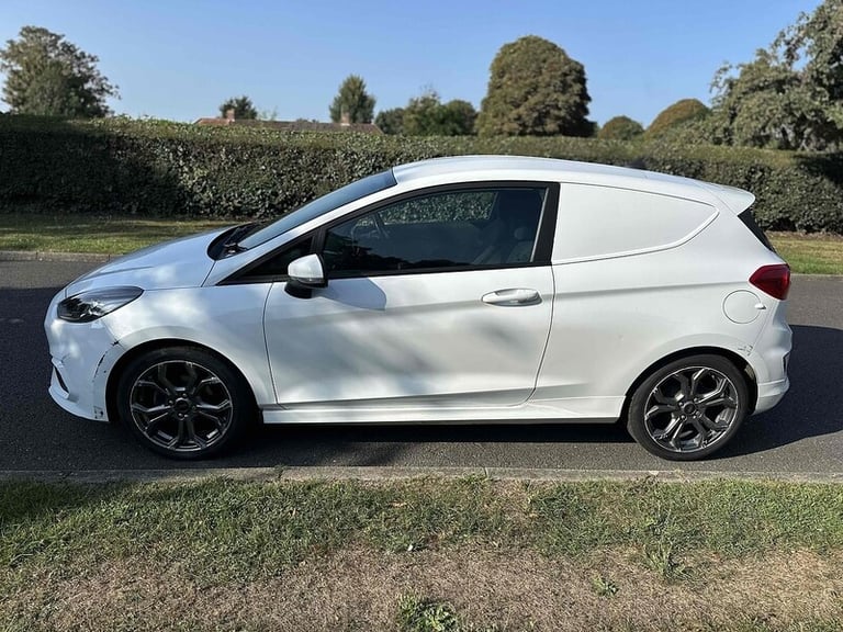2021 Ford Fiesta Van T EcoBoost MHEV Sport Car Derived Van Petrol Manual