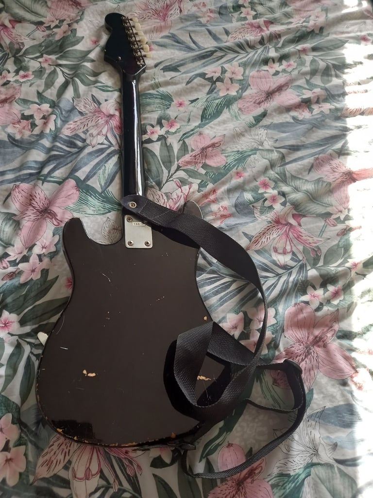 1970s Teisco Satellite 168 G electric guitar. Made in Korea. 