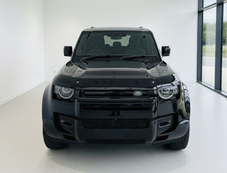 2024 74 LAND ROVER DEFENDER 2.0 P300E 15.4KWH X-DYNAMIC HSE SUV 5DR PETROL PLUG-